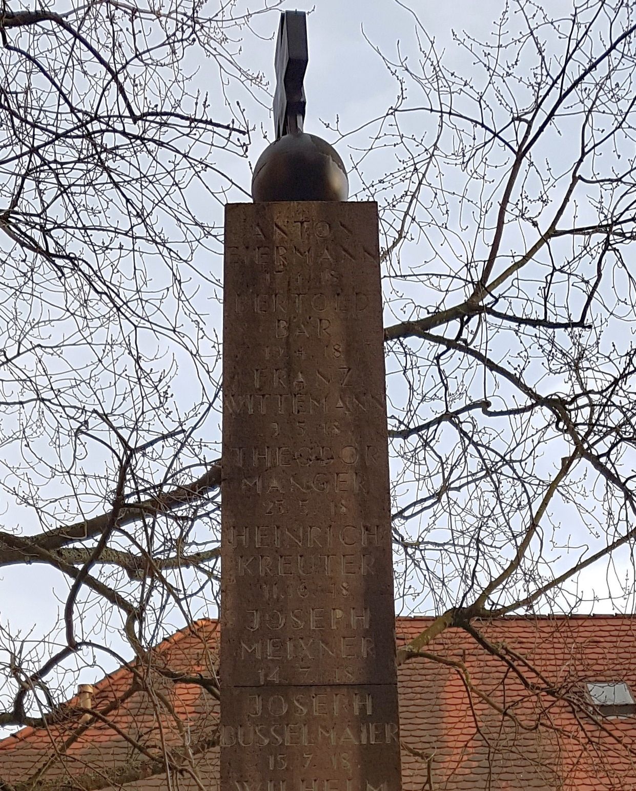 Das Gefangenendenkmal der politischen Gemeinde Buchen mit dem Namen von Berthold Bär. (Foto: Stadtarchiv Buchen)